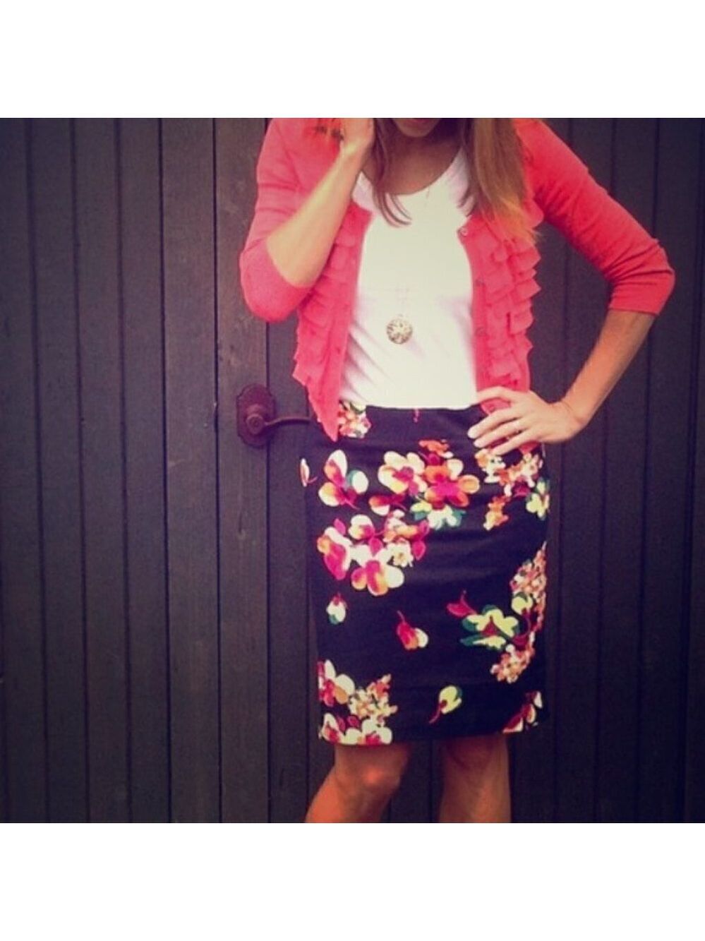 𝅺Merona Lined Floral Skirt with Pockets Size 2 EUC